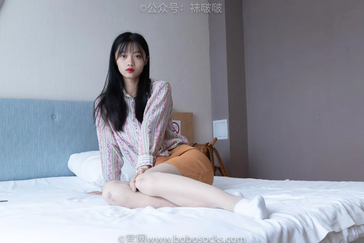 [BoBoSocks袜啵啵]NO.008 涵涵-帆布鞋、白色短棉袜、肉丝 [139P]插图4